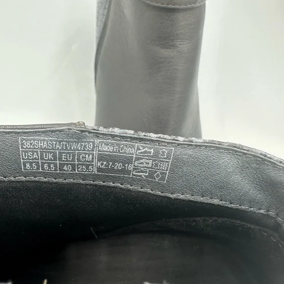 Vionic Boots Womens 8.5 Shasta Ankle Bootie Gray Snake Print Wedge Heels - Picture 10 of 12